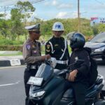 Edukasi dan Teguran Persuasif Warnai Operasi Patuh di Timur Bundaran GMS, Lombok Barat