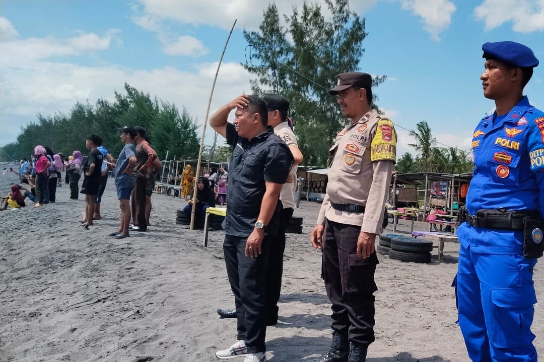 Lomba Perahu Layar di Desa Lembar Selatan, Promosi Wisata dan Silaturahmi Warga